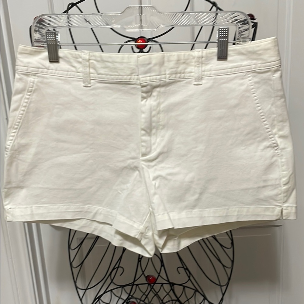 🤺🤺🤺3 for 12$🤺🤺🤺GAP Women's White Shorts-10